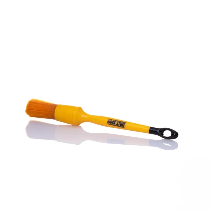 BRUSH ALBINO ORANGE 24