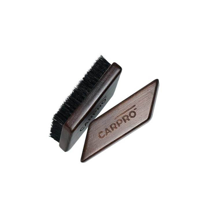 BROSSE CUIR CARPRO
